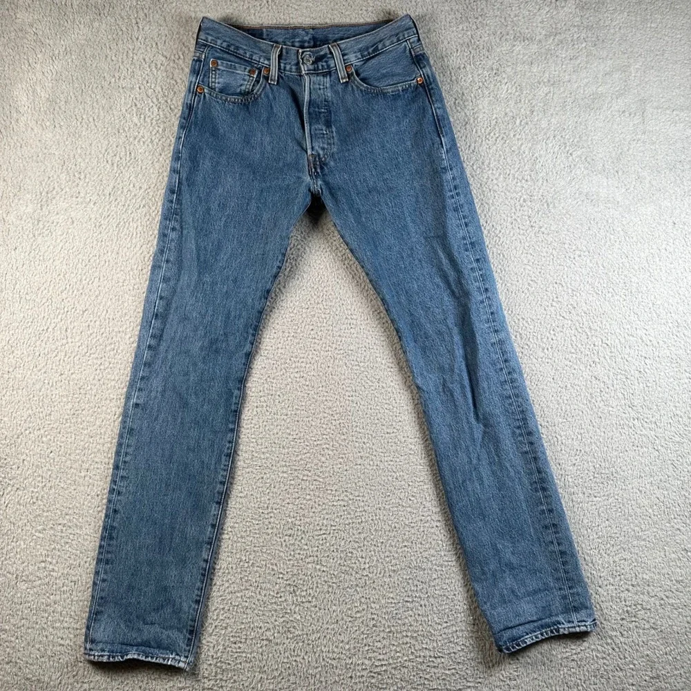 Levis 501 Original Fit Mens Blue Straight Leg Denim Jeans W29 L34 Medium Wash